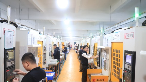 CNC加工廠家如何處理客戶的反饋和投訴？